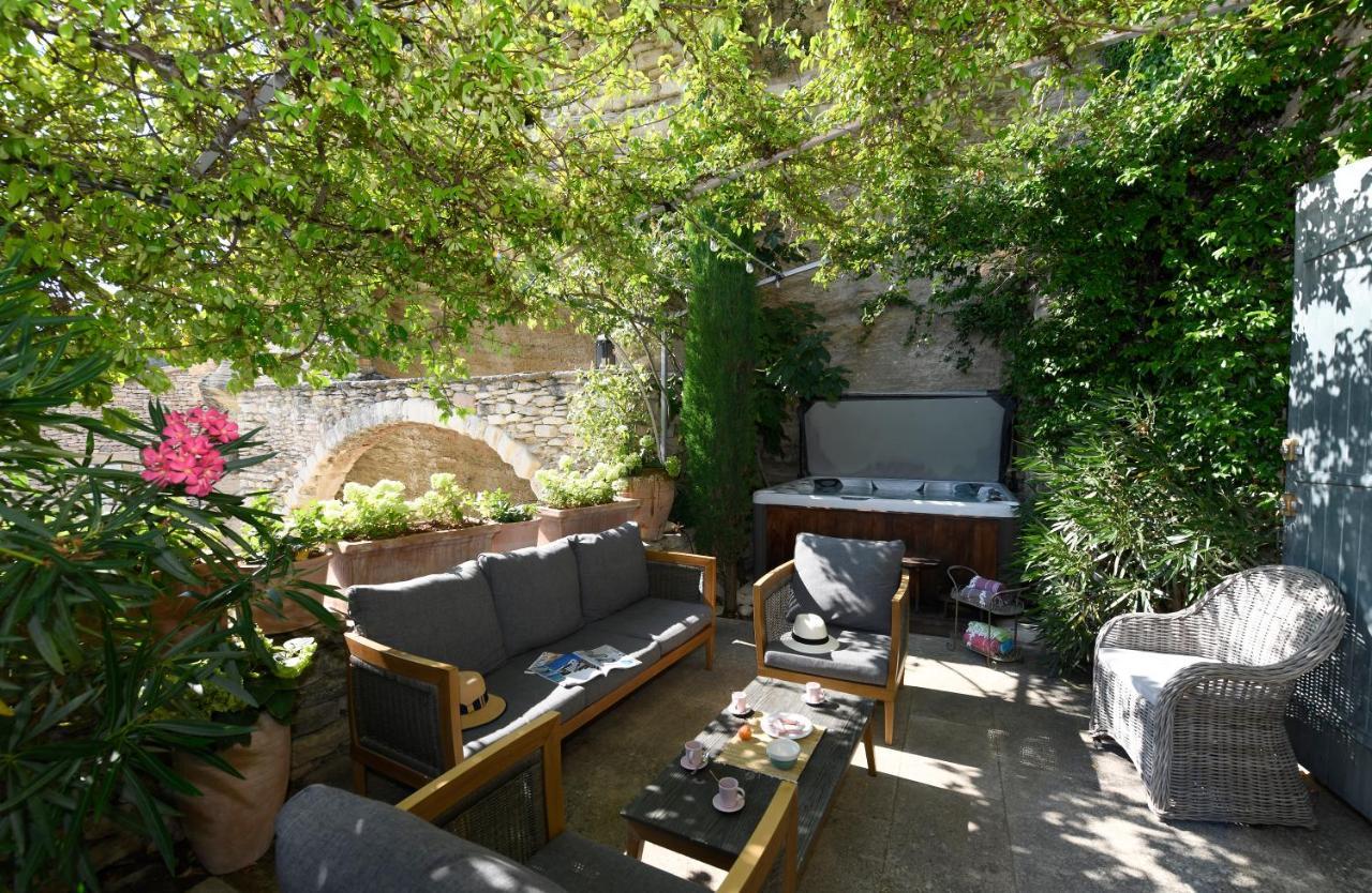 Villa Le Bonheur à Gordes Extérieur photo